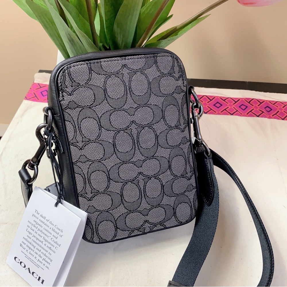 Coach Stanton Crossbody In Signature Jacquard With Ski Patches - Picture 8 of 11